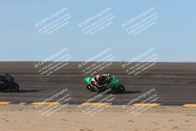 media/Dec-15-2023-Apex Assassins (Fri) [[91f19fb1c7]]/Racer 2/Session 2 (Bowl Exit)/